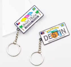 Hot Sale Customized logo Beach Tourist Souvenir Metal Car License Plate Keychain Souvenir Key Chain