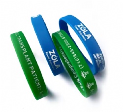 Factory Price Promotional Debossed Soft Customize Logo Bracelet/Silicone Wristbands